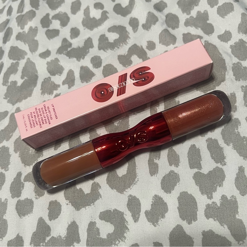 One Size Lip Duo